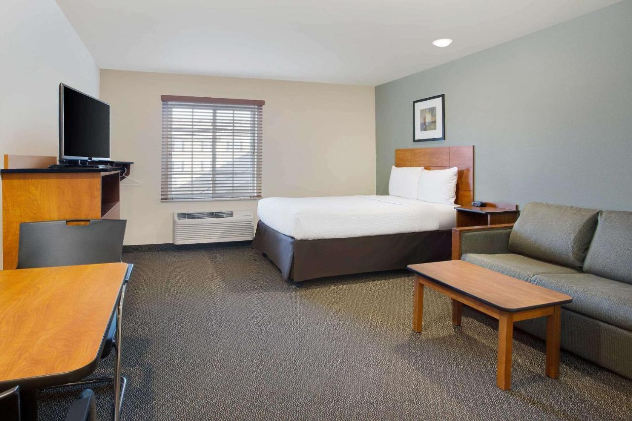 Woodspring Suites Columbus North I-270 Экстерьер фото