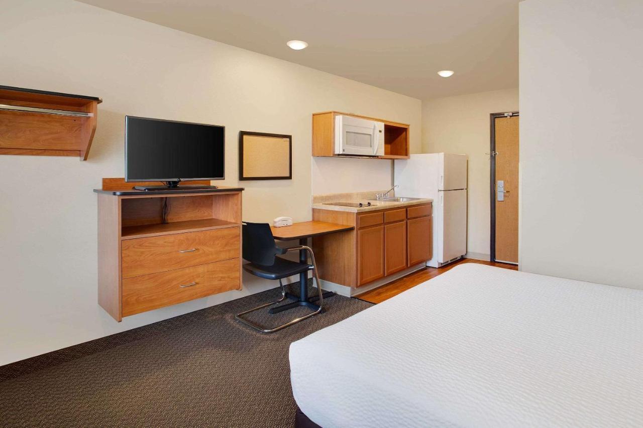 Woodspring Suites Columbus North I-270 Экстерьер фото