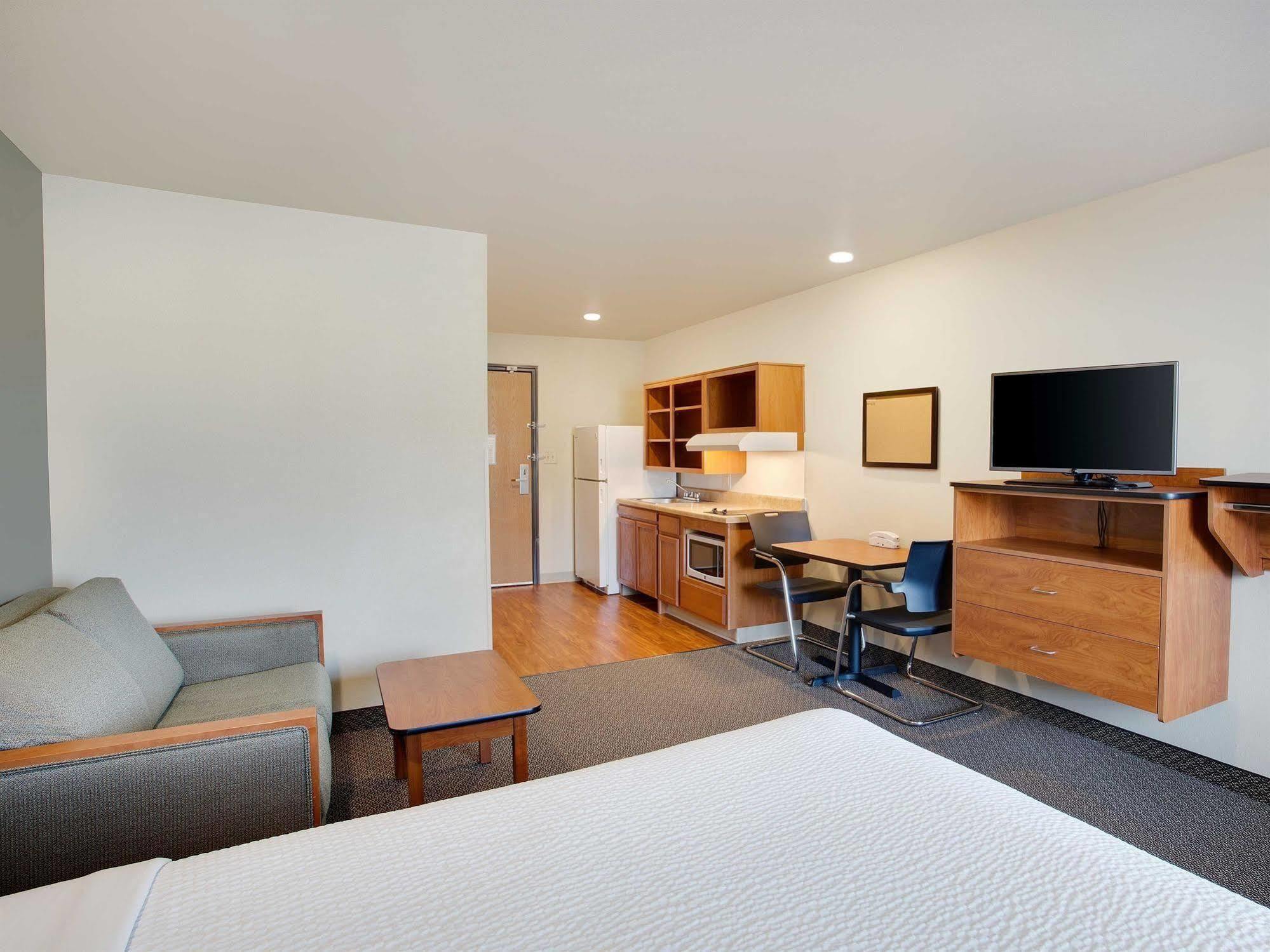 Woodspring Suites Columbus North I-270 Экстерьер фото